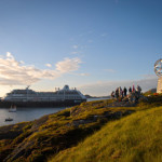 Гости Лайнера Azamara Quest пересекли границу Северного Полярного круга